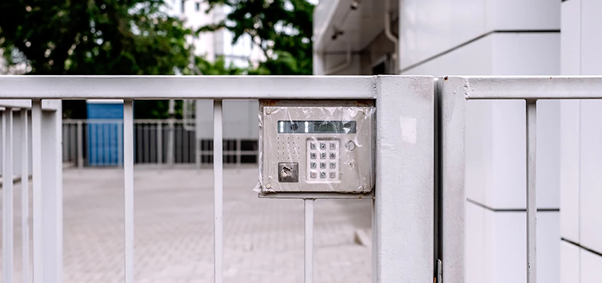 Gate Locks For Metal Gates in Bloomington