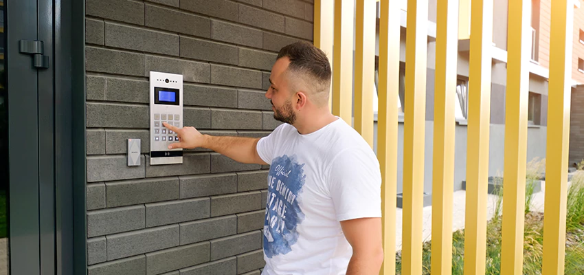 Locksmith Company For Smart Lock System Installation in Bloomington, Illinois